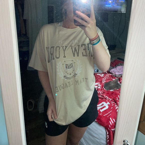 garage oversized tshirt - Picture 2 of 4